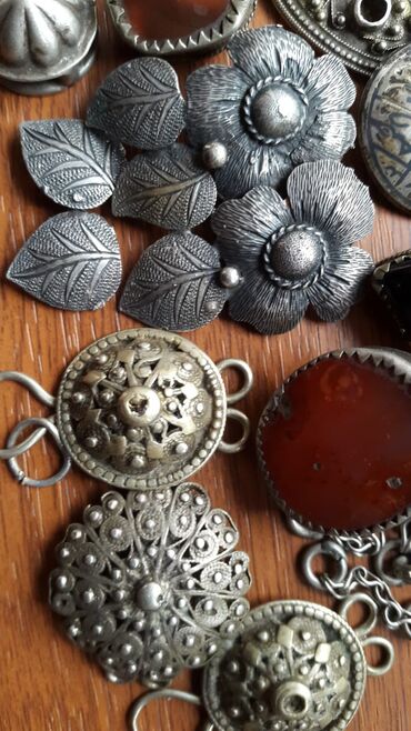 Bijuteriya dəstləri: Etno üslubda bəzək əşyaları dəsti – müxtəlif hissələr və asqılardan — 10