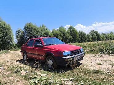 Volkswagen Pointer: 1993 г., 1.8 л, Механика, Бензин, Седан at lalafo.kg Volkswagen Pointer: 1993 г., 1.8 л, Механика, Бензин, Седан