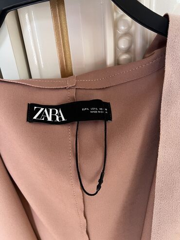 куртка zara: Плащ Zara, L (EU 40)