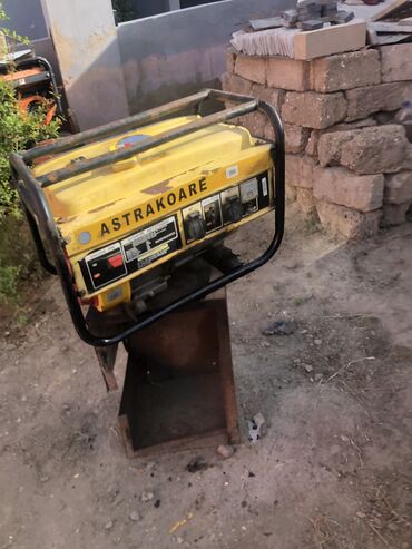 satmaq: Ela vezıyyetde çöz az ıwledılmıw 3 klovatlıq generator satılır demet at lalafo.az satmaq: Ela vezıyyetde çöz az ıwledılmıw 3 klovatlıq generator satılır demet