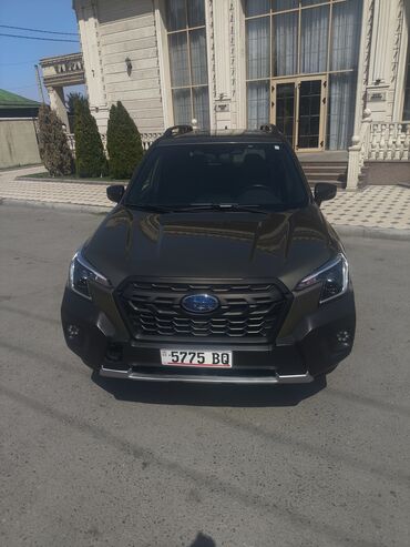 срочно в связи с переездом: Subaru Forester: 2022 г., 2.5 л, Бензин