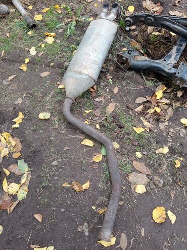 Другие автозапчасти: Ауди В4 — 17