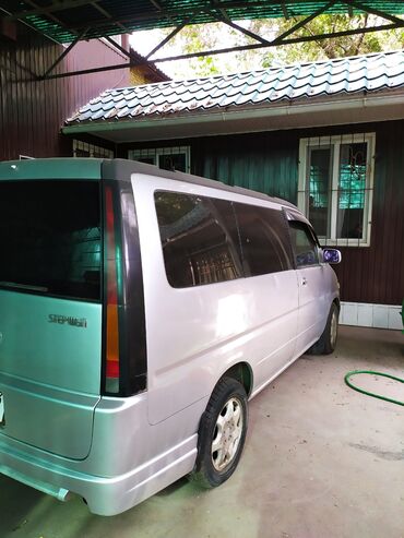 хонда степ белый: Honda Stepwgn: 2000 г., 2 л, Автомат, Бензин, Минивэн