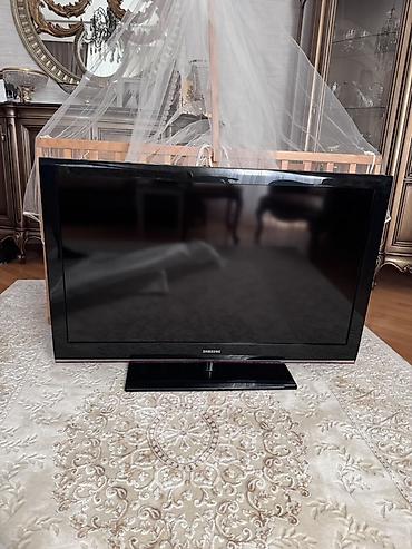 ТВ и видео: Б/у Телевизор Samsung LCD 32" — 1