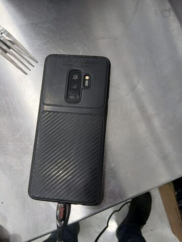 Жёсткие диски (HDD): Məhsul: Samsung Galaxy S9+ üçün qoruyucu telefon örtüyü - Material