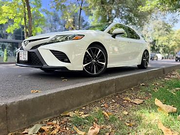 camry 2020: Toyota Camry: 2020 г., 2.5 л, Автомат, Бензин, Седан — 1