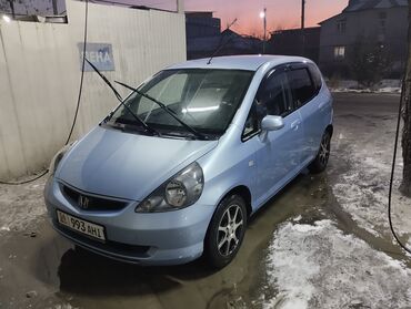 Honda: Honda Jazz: 2004 г., 1.4 л, Механика, Бензин, Седан