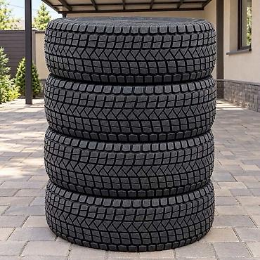 Шины 265 / 65 / R 17, Зима, Б/у, Комплект, Внедорожные (АТ/МТ), Maxxis