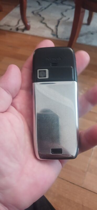 nokia сапфир: Nokia E51, < 2 GB Memory Capacity, rəng - Gümüşü, Düyməli