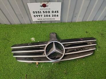 w209: Решетка радиатора Mercedes-Benz CLK W209 2004 (б/у) — 1