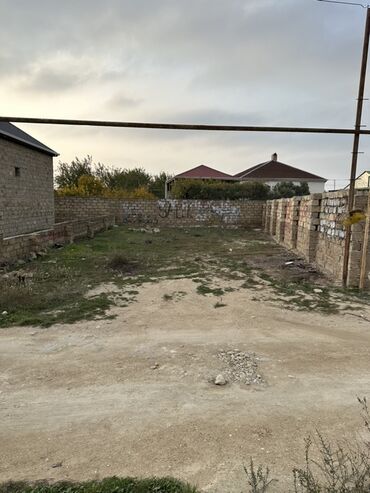 magaza arendaya verilir elverisli yerde bakida: Tikinti