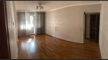 Продажа домов: 2 комнаты, 43 м², 104 серия, 2 этаж, Евроремонт