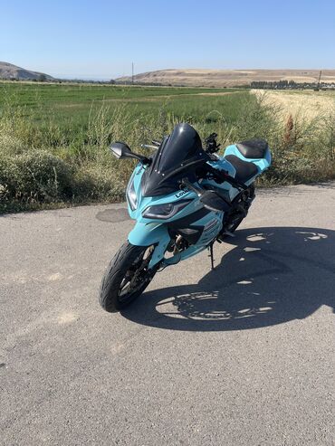 камера для мотоцикла: Спортбайк Kawasaki, 400 куб. см, Бензин, Чоңдор үчүн, Колдонулган