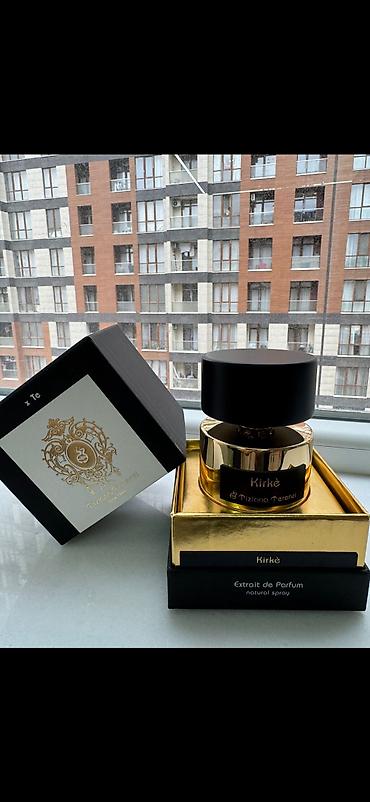 adore az parfum: Ətir adore-dan alınıb. Endirimlə 300 azn-ə alınıb. Sadəcə açılıb, 1 — 1