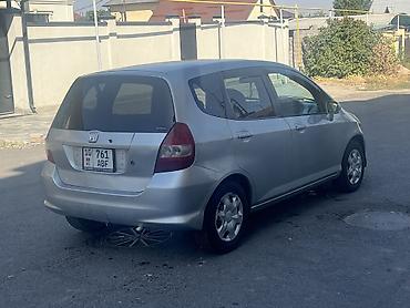 состоя: Honda Fit: 2003 г., 1.3 л, Вариатор, Бензин — 4