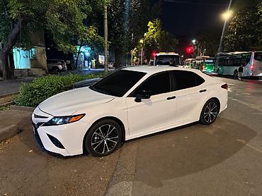 Toyota: Toyota Camry: 2019 г., 2.5 л, Автомат, Бензин, Седан — 2