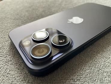 IPhone 15 Pro, Б/у, 256 ГБ, Midnight, Зарядное устройство, Чехол, Кабель, 82 %