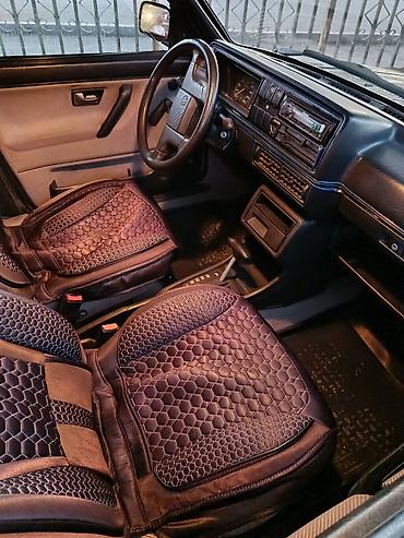 мини электро: Volkswagen Golf: 1990 г., 1.8 л, Автомат, Бензин, Хэтчбэк — 2