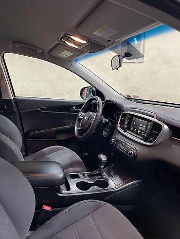 Частная аренда авто: Gorent avtoprokat kia sorento полный привод 7 местный экономичный — 6