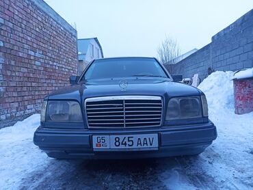 Mercedes-Benz: Mercedes-Benz E 200: 1994 г., 2 л, Механика, Бензин, Седан