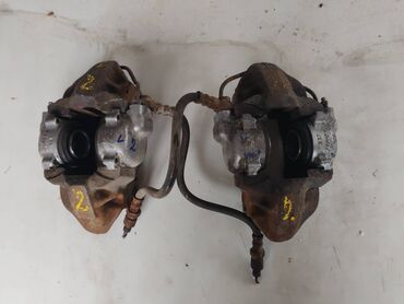 Auto delovi: Kočiona klešta leva i desna Lada 7 Riva broj 2. Polovna, očuvana — 1