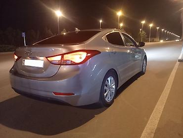 Hyundai: Hyundai Elantra: 1.8 l | 2015 il Sedan — 1