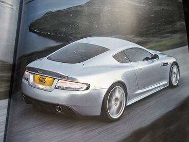 Knjige i stripovi: Casopis: Fashion Avenue,veliki forma oko 50 cm.,malo ostecen u donjem — 15