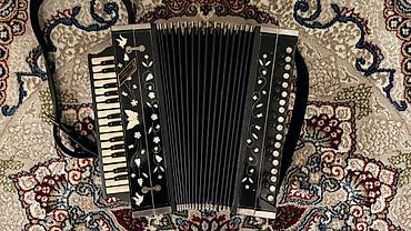 Qarmonlar: Qarmon, Akustik, Yeni, Ünvandan götürmə — 3