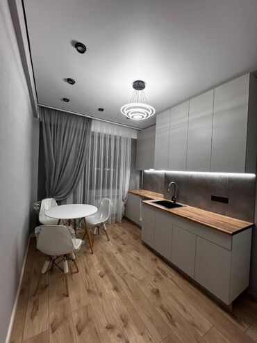 квартира в районе политеха: 1 комната, 41 м², Элитка, 5 этаж, Дизайнерский ремонт