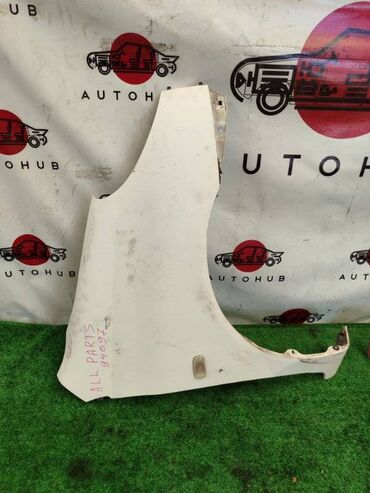 corolla runx: Крыло TOYOTA Fun Cargo NCP10 2NZ-FE 1 2002 прав. (б/у)