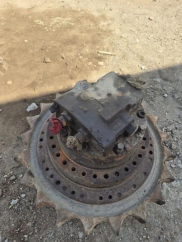 traktor ehtiyat hiseleri: Volvo 210 ekskavatorun ustden cixma bartavoyudu 21-24 tonnajli — 2
