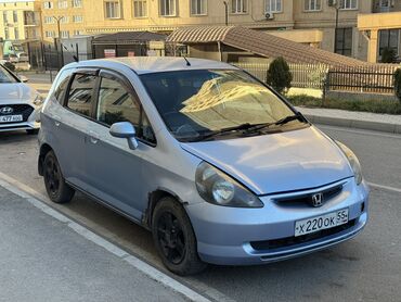 балетки из россии: Honda Fit: 2001 г., 1.3 л, Вариатор, Бензин, Хэтчбэк