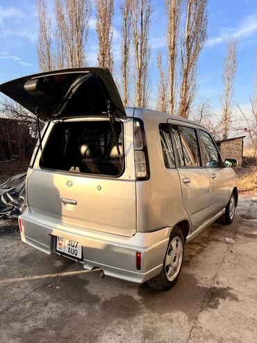 Nissan: Nissan Cube: 2000 г., 1.3 л, Автомат, Бензин, Хэтчбэк — 5