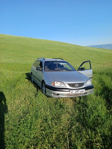 Toyota: Toyota Avensis: 2000 г., 2 л, Механика, Дизель, Универсал