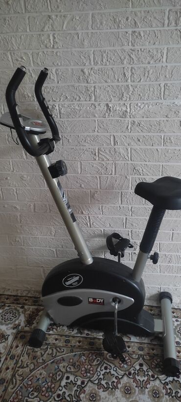 Velotrenajorlar: Velotrenojor evde az istifade olunub. 8 skorostli 140 kg geder