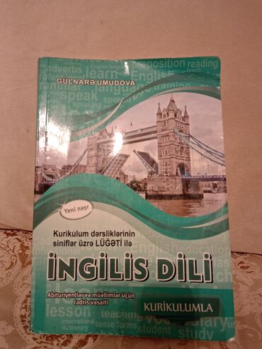 Kitablar, jurnallar, CD, DVD: Kurikulum Üçün İngilis dili kitabı təzədir. 1 il istifadə edilib. İçi