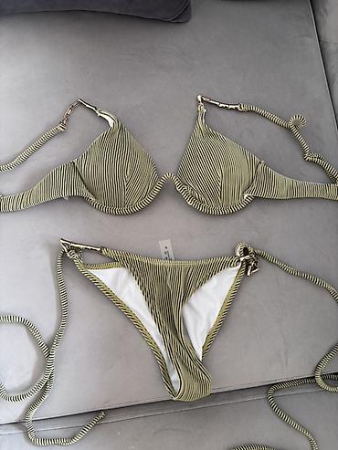 tigrasti kupaci: Ženski kupaći kostim – dvodelni bikini

M velicina
Novo potpuno — 1