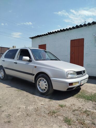 машина пассат б4: Volkswagen Golf: 1992 г., 1.8 л, Механика, Бензин, Хетчбек