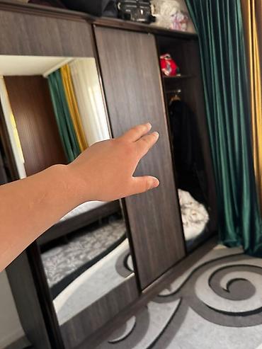 Продажа коттеджей и домов: 🏡 **Продается дом с времянкой в Бишкеке!** 📍 Район: Шербакова / — 2