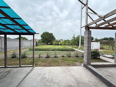 Продажа коттеджей и домов: 5 и более комнат, 80 м², 7 соток, Бишкек — 15