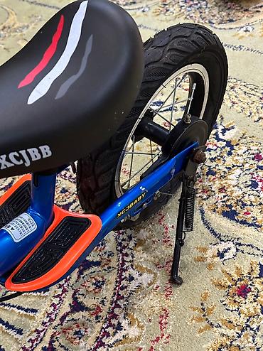 Другой детский транспорт: Детский беговел
Возраст от 3х лет — 5