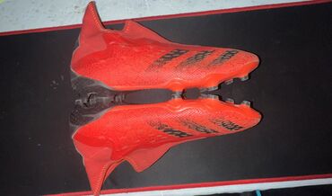 бутсы предатор для детей без шнурков: Adidas predator оригинал сам почти не носил брал в Алмате за 60.000 тг