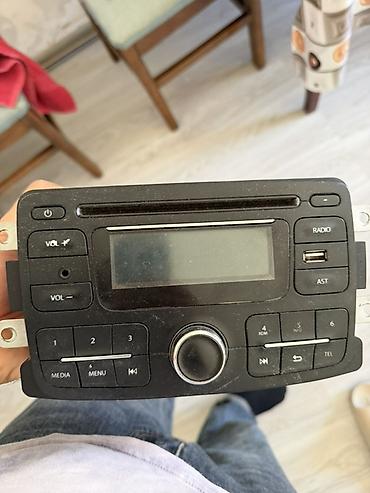 masin soyuducu: Renault orijinal multimedia/radiosu Model/məlumat: - İstehsalçı — 1