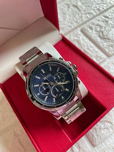 Ručni satovi: Cena:3.400 (Bez kutije)
Cena:3.800 (Sa kutijom)
💋 — 1
