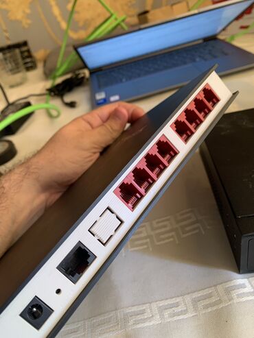 Digər biznes avadanlığı: Neogate Yeastar TA810

Hybrid PBX