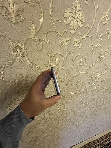 iphone 12 pro max vietnam: IPhone 11, Face ID — 8