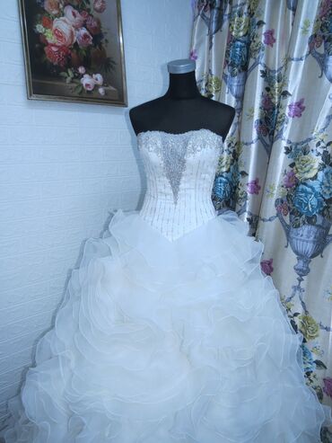 пышное фатиновое свадебное платье: Свадебное платье, To be Bride, 2XL (EU 44), С корсетом, Органза, Пышное, Италия, Кружево, Б/у