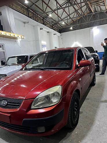 Kia: Kia Rio: 1.6 l | 2007 il Hetçbek — 1