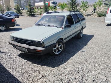 Volkswagen: Volkswagen Passat: 1985 г., 1.8 л, Механика, Бензин, Универсал