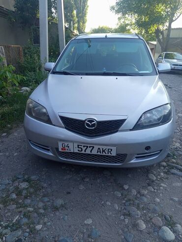 mazda demio 2004: Mazda Demio: 2004 г., 1.3 л, Робот, Бензин, Седан